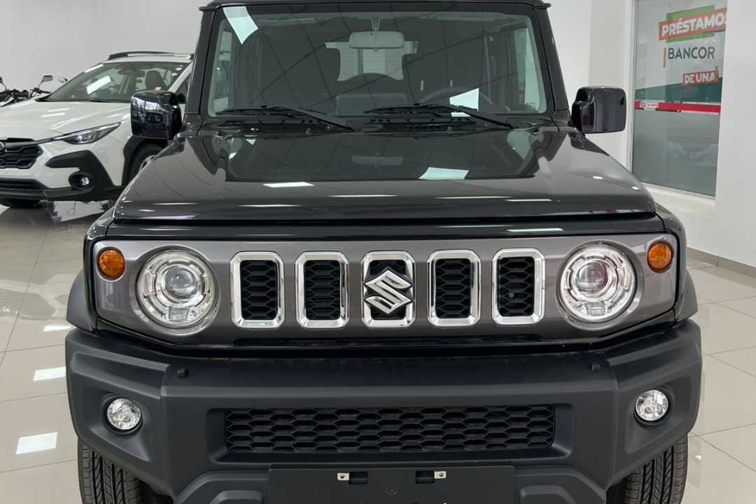 foto- SUZUKI AUTO-JIMMY